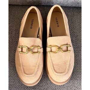 Torrid Beige Loafers Slip On Shoes Size 10 Wide
